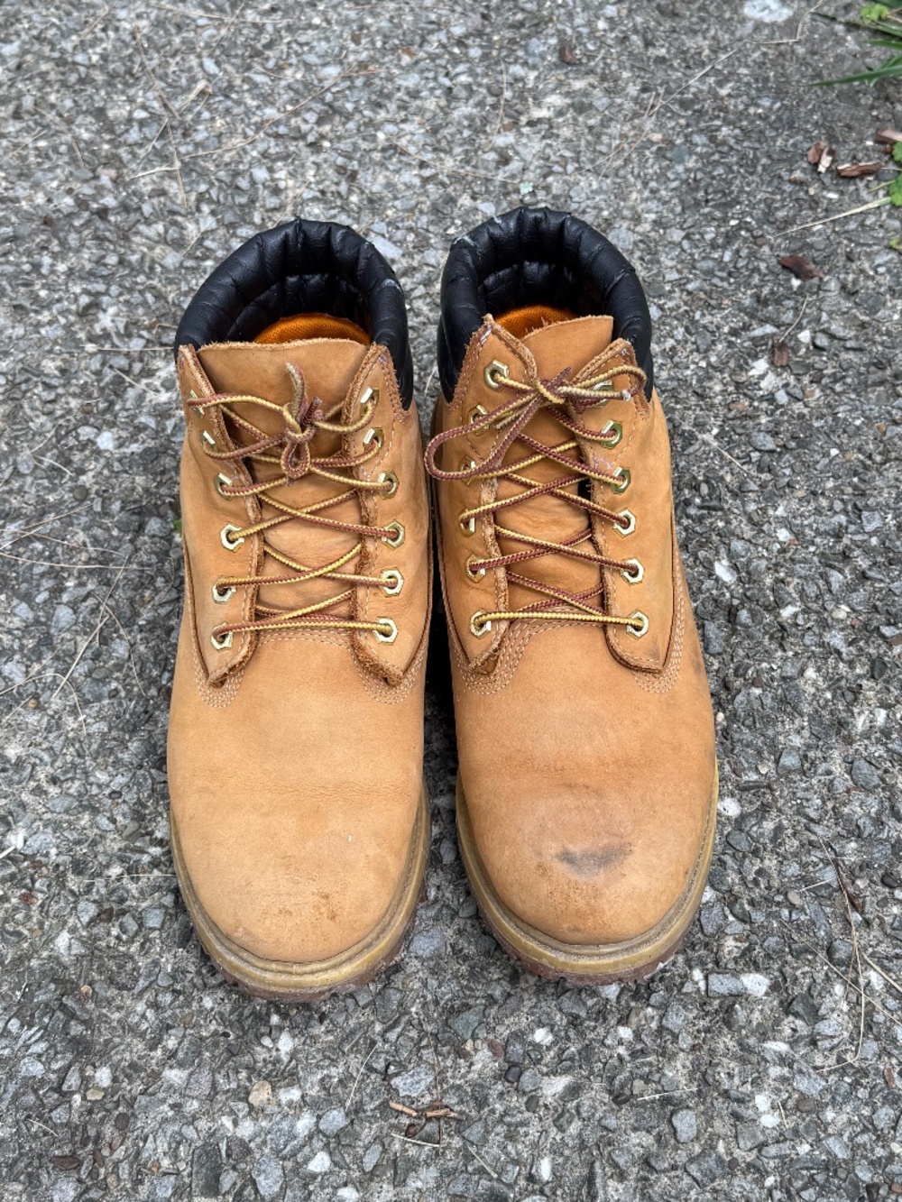 Women’s Timberland Boots Size 9.5, Fair Condition, Genuine Suede